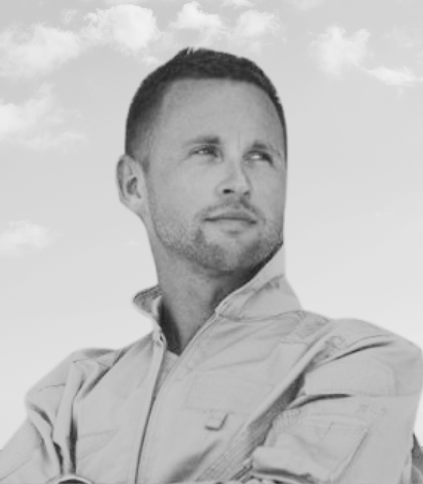 Vadim Rivera, Efficax Real Estate Makler für Sunset Village Neubau-Wohnungen in Torrevieja, Costa Blanca