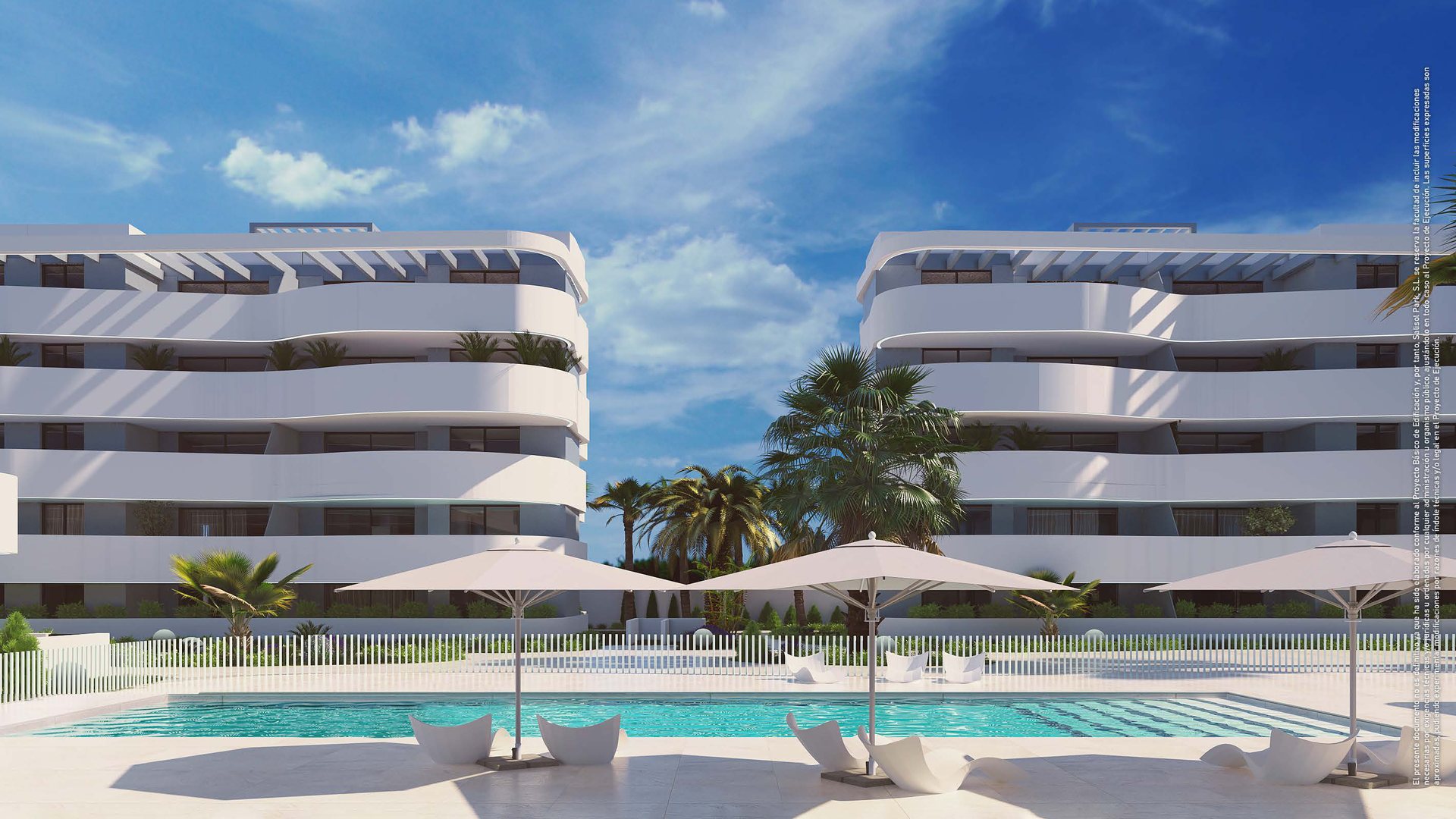 Edificios de pisos de obra nueva de SaliSol Resort alrededor de la piscina climatizada central en El Raso, Guardamar del Segura