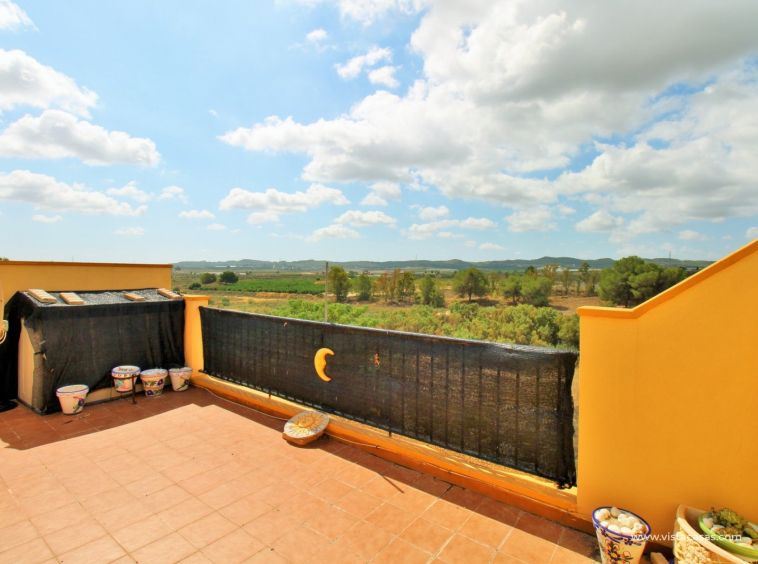 Divlīmeņu penthauss ar skatu uz dabu – Torremendo, Alikante 💶 Tikai 89.950 €!