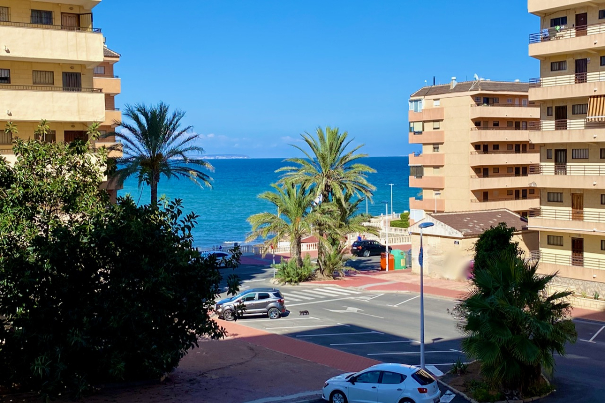 la mata apartment fro sale in cabo cervera, spain