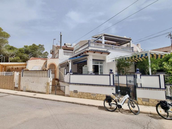 House for Sale in Natural Area Just 600 Meters from the Mediterranean Sea