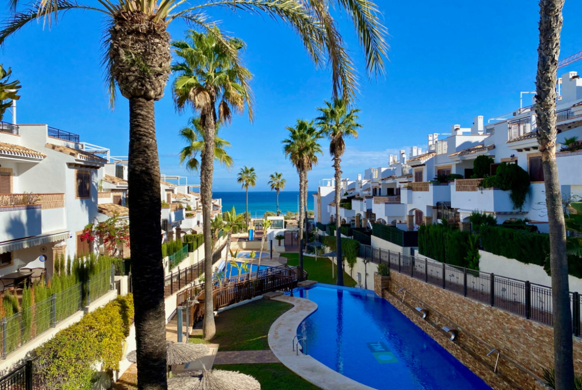 apartments in Azul beach ,Torrevieja, near La Mata beach for sale