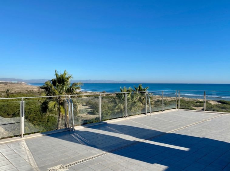 First-line Modern 2 bed 2 bath Apartment near La Mata Beach, Torrevieja, Spain - Pinada Beach