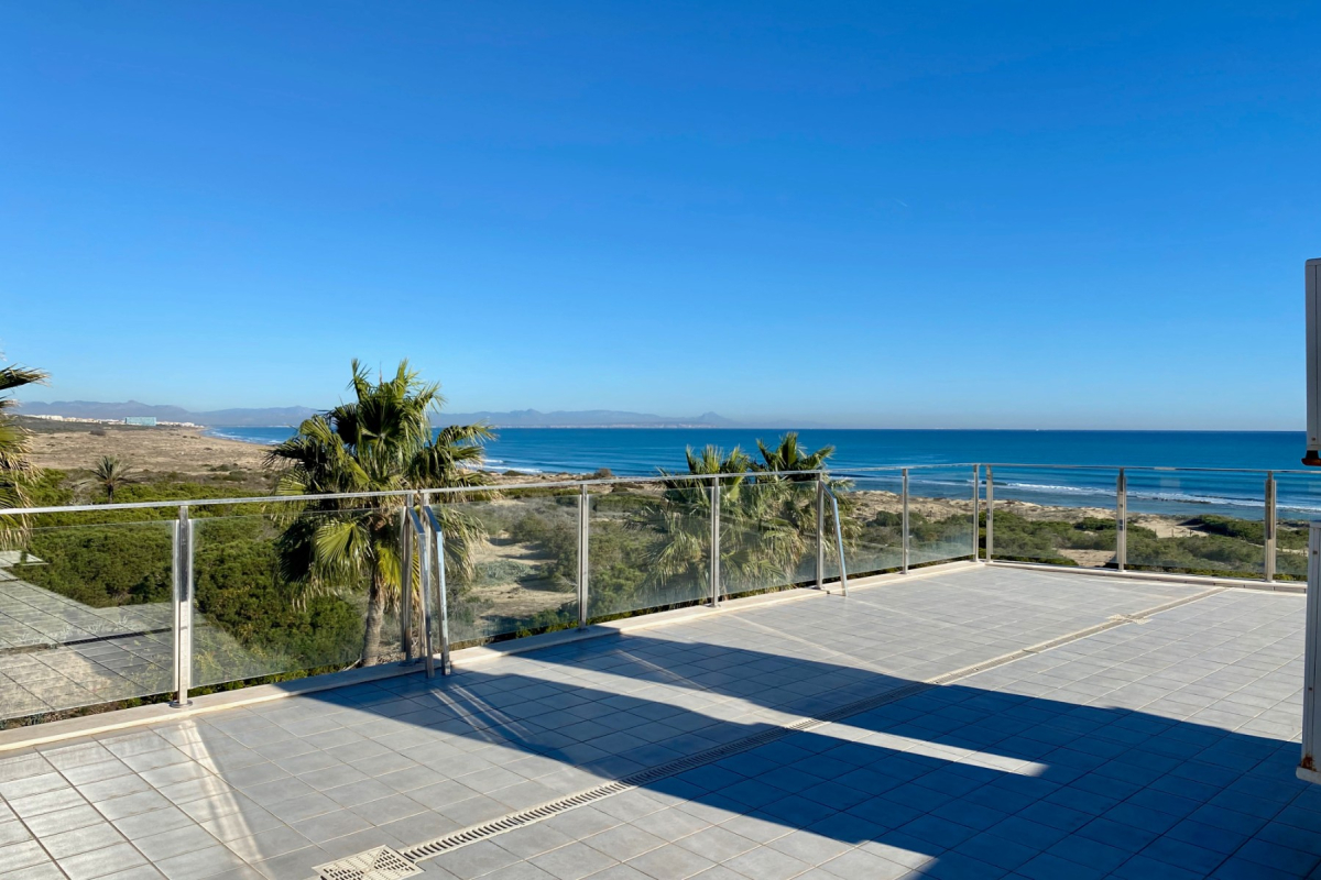 First-line Modern 2 bed 2 bath Apartment near La Mata Beach, Torrevieja, Spain - Pinada Beach